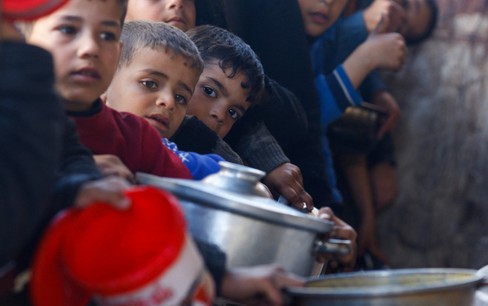 Liệu tàu chở hàng viện trợ có thể giúp ngăn chặn nạn đói ở Gaza?