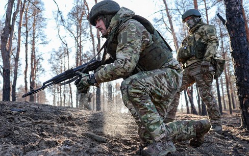 Ukraina nói tình hình Velyka Novosilka nguy cấp, Nga muốn Mỹ cắt viện trợ Kiev