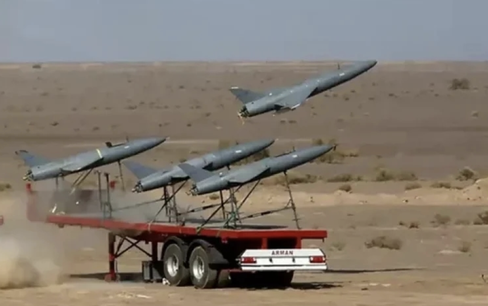 Iran ồ ạt phóng UAV trả đũa Israel; Jordan đánh chặn một số UAV xâm nhập không phận
