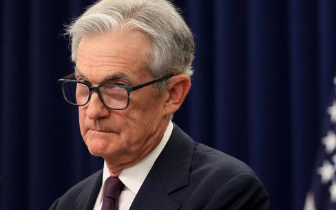 Trump chỉ trích Jerome Powell thậm tệ sau khi Fed giữ nguyên lãi suất