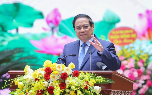 Thủ tướng chỉ đạo: Thúc đẩy tăng trưởng, kiểm soát lạm phát và ổn định kinh tế vĩ mô