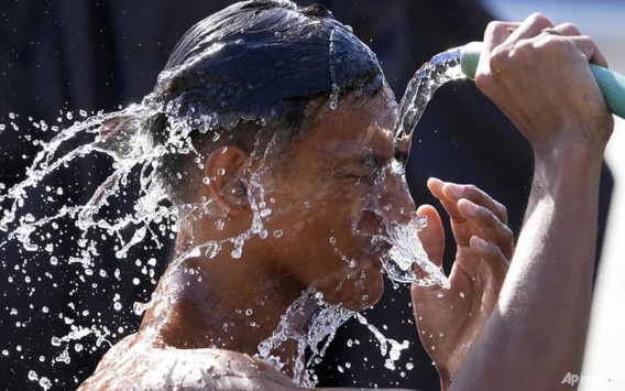 Chúng ta có thể làm gì trước tình trạng nắng nóng gay gắt trên khắp châu Á?