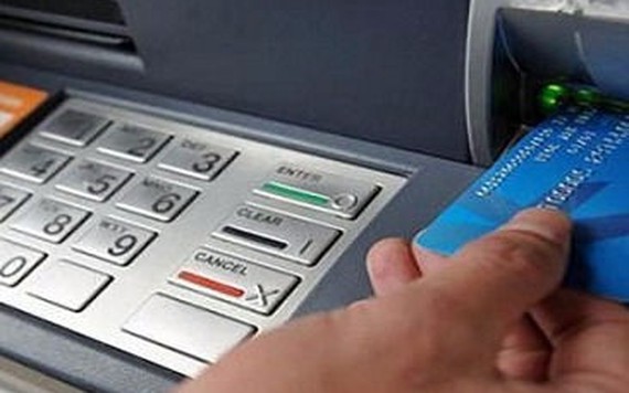 Chạy hơn 10 km chưa rút được tiền từ ATM ở Sài Gòn