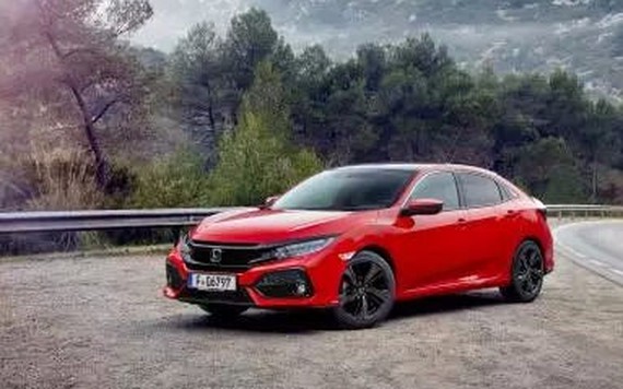 Honda Civic 2017 phiên bản hatchback ra mắt