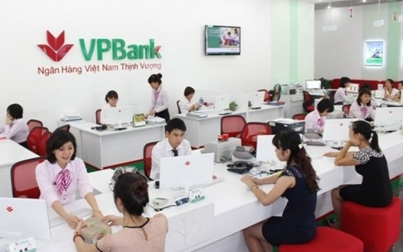 Vì sao VPBank đột ngột dừng bán FE Credit?