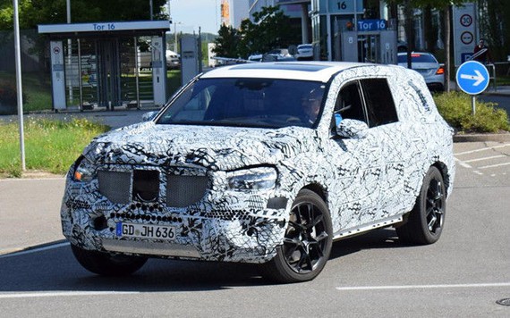 Mercedes GLS 2019 lộ diện trên đường chạy thử