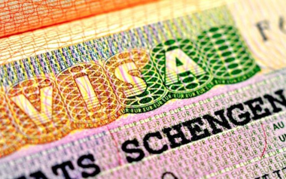Đức bác tin ngừng cấp visa cho người Việt