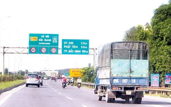 Bất thường cao tốc BOT Hà Nội - Bắc Giang