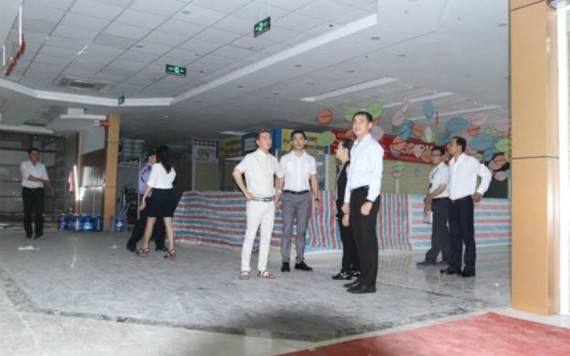 'Chợ sỉ Đàm Vĩnh Hưng' đổi chủ