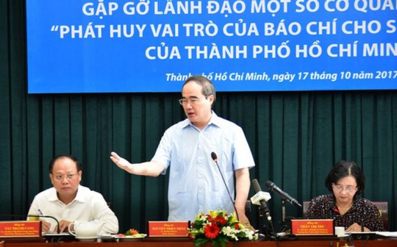 TP.HCM: 'Đặt hàng' các quận huyện xử lý vấn đề báo chí nêu