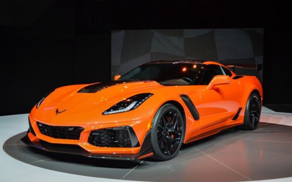 Chevrolet Corvette ZR1 2019 xuất trận
