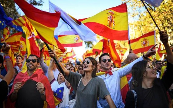 Tây Ban Nha cáo buộc Nga can thiệp cuộc trưng cầu dân ý ở Catalunya