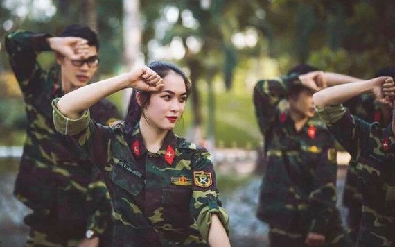 4 cô giáo trẻ xinh đẹp cuốn hút dân mạng thời gian qua