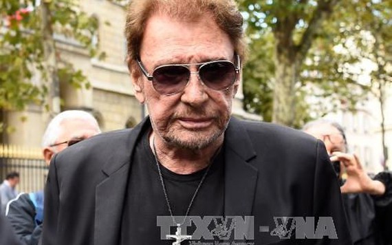 Huyền thoại nhạc rock Johnny Hallyday qua đời ở tuổi 74