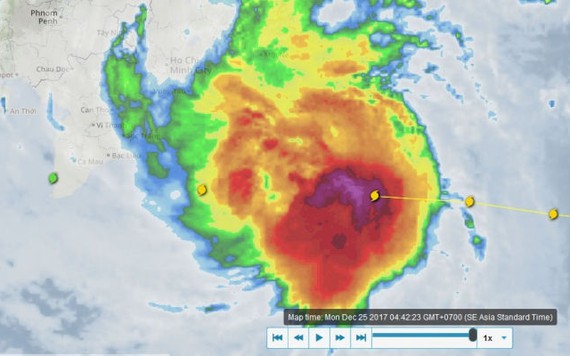 Bão số 16 Tembin uy hiếp Nam Bộ với gió giật lên đến 160km/h, gây mưa dông to trên diện rộng