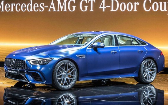 Mercedes-AMG GT coupe 4 cửa, sự kết hợp của sedan và siêu xe