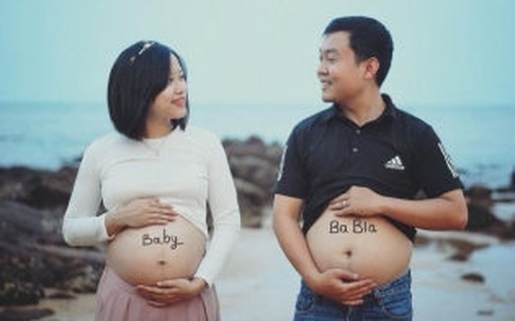 Đồng cam cộng khổ: Vợ mang baby, chồng cũng vác… bụng bia