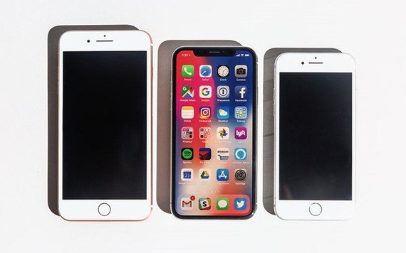 Sao chép thiết kế “tai thỏ” của iPhone X, các nhà sản xuất Android đang cạn kiệt ý tưởng?