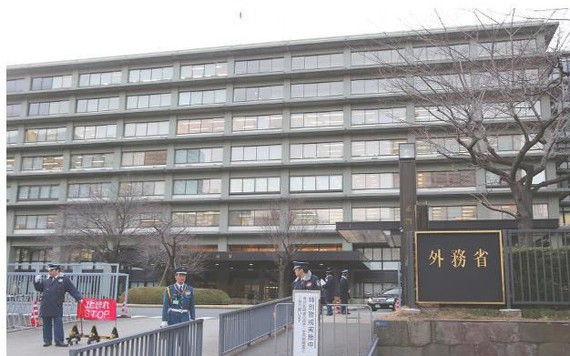 Một quan chức ngoại giao cấp cao của Nhật bị tố cáo quấy rối tình dục