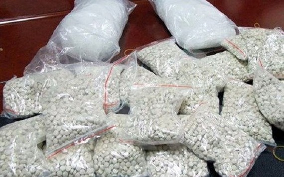 Công an Sơn La bắt giữ một đối tượng tàng trữ, vận chuyển 7 bánh heroin