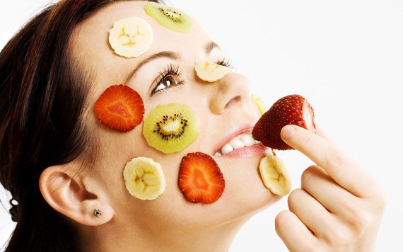Những loại trái cây ăn vào có khả năng "triệt tiêu" mụn
