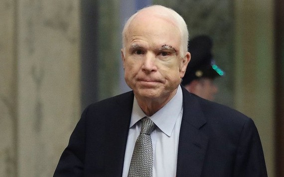 Thượng nghị sĩ Mỹ John McCain qua đời ở tuổi 81