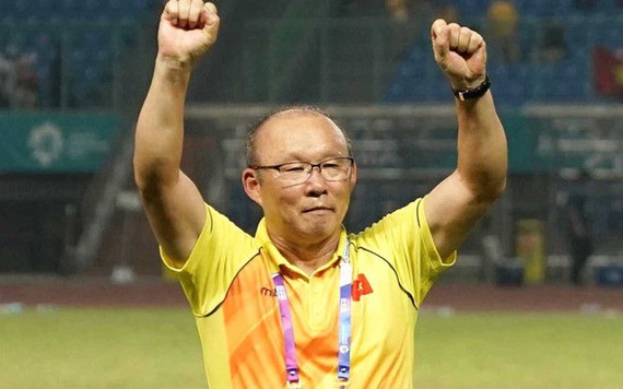 Hành trình đến với bóng đá Việt Nam của ông Park Hang-seo diễn ra như thế nào?