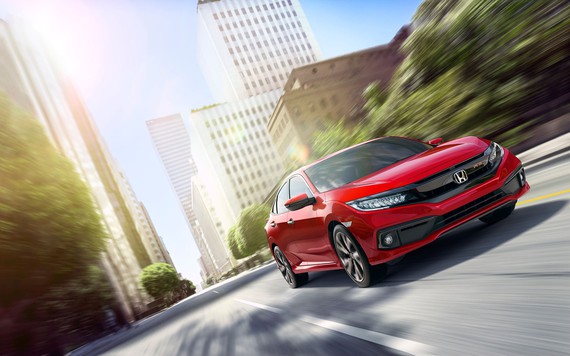 Honda nâng cấp những gì cho Civic RS 2019?