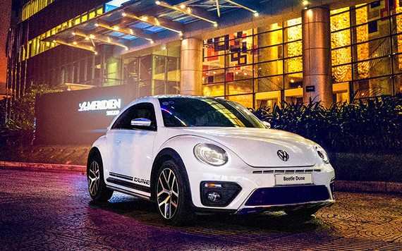 Volkswagen khuyến mãi dành cho khách mua xe Beetle Dune dịp 8/3