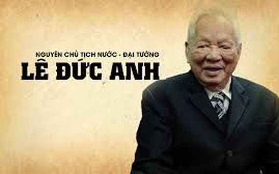 Không mang theo vòng hoa khi viếng nguyên Chủ tịch nước Lê Đức Anh