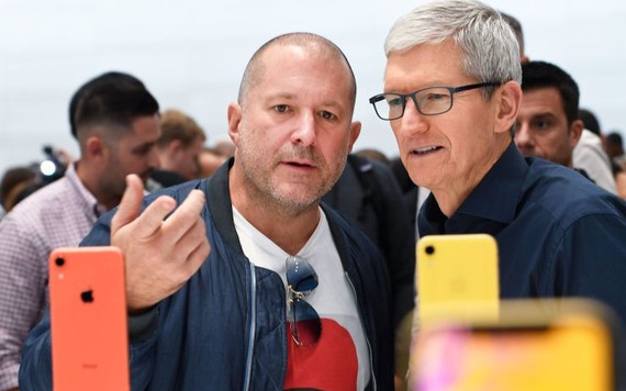 Giám đốc thiết kế của Apple Jony Ive chính thức thôi việc