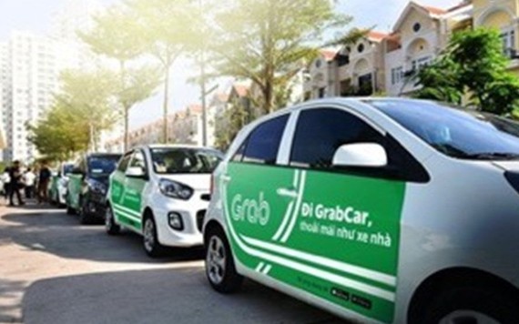 Cạnh tranh taxi công nghệ: Ai đang nắm lợi thế?