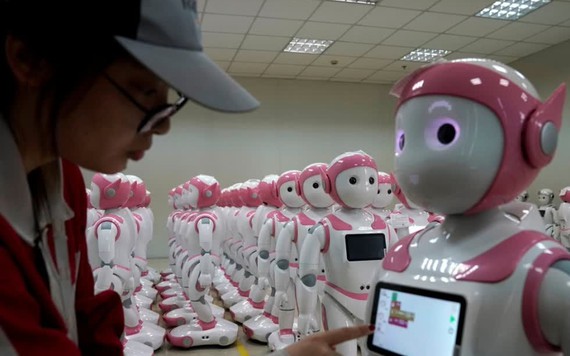 Hơn 100 triệu người sẽ bị robot cướp mất việc làm trong 3 năm tới