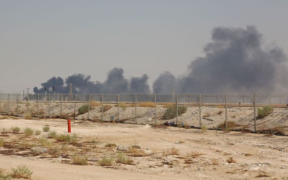 Giá dầu lên đỉnh sau cuộc tấn công nhà máy lọc dầu tại Saudi Arabia