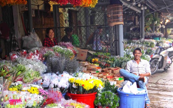 Dạo chợ hoa lâu đời nhất Sài Gòn