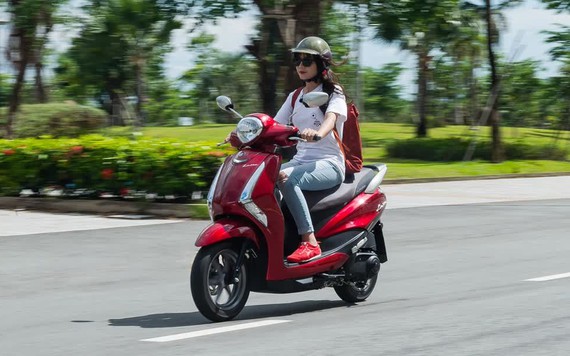 Giá xe máy Yamaha Latte 125 tháng 10/2019: Cạnh tranh với Lead 2019