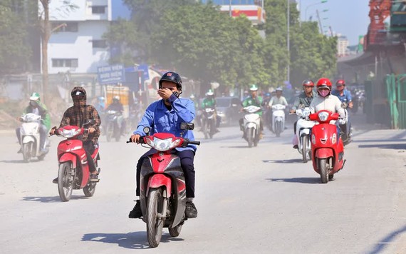 Ô nhiễm không khí ở mức báo động nhưng hệ thống quan trắc tự động của TP.HCM đã hỏng gần 10 năm nay