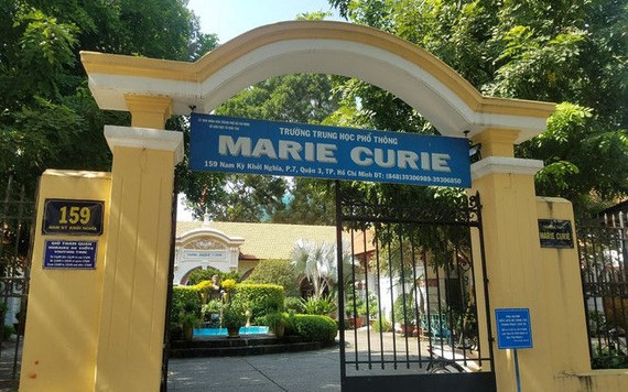 Học sinh trường Marie Curie TP.HCM chém nhau vì xích mích trên mạng xã hội