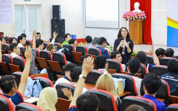 UEF sôi nổi với hoạt động giao lưu của SSEAYP 2019