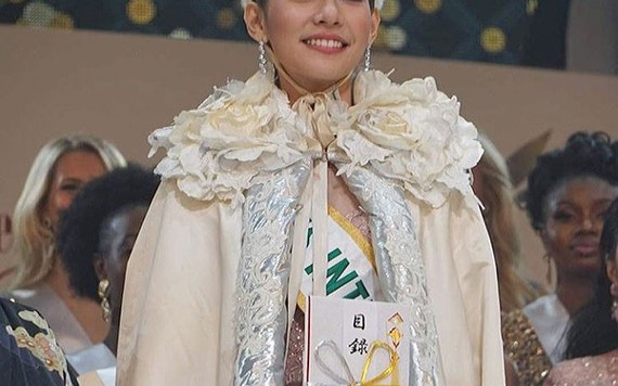 Dược sĩ Thái Lan đăng quang Hoa hậu Quốc tế 2019, Tường San dừng chân top 8