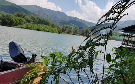 Vượt đèo tìm hồ Tôn Dung giữa núi rừng