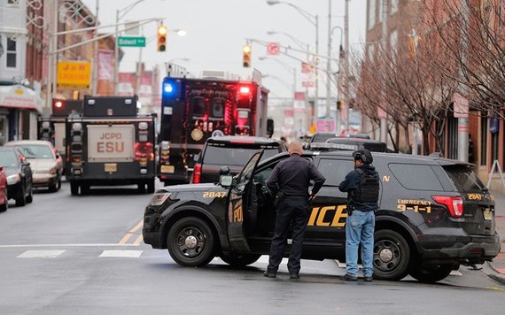 Đấu súng kịch liệt tại thành phố New Jersey, 6 người thiệt mạng