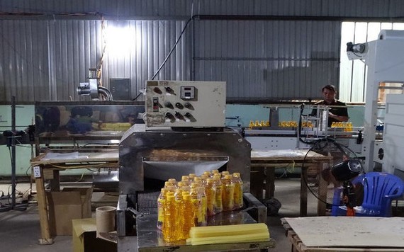 Bắt giữ 1.600 thùng nước ngọt Number One giả tại Đồng Nai