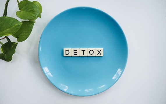 7 loại thức uống detox giúp da đẹp, dáng thon