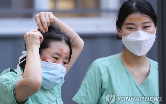 Số ca nhiễm COVID-19 ở Hàn Quốc vượt 6.000