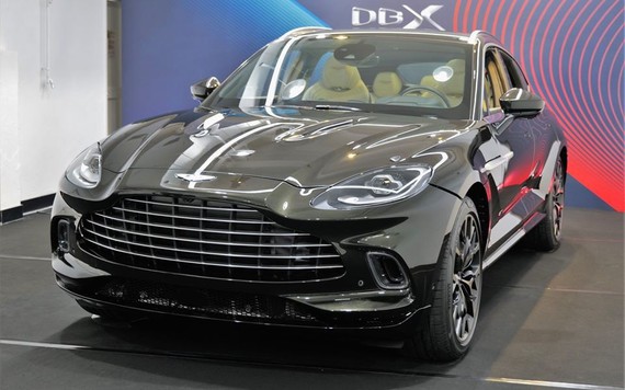 SUV hạng sang cỡ lớn Aston Martin DBX đã được giới thiệu ở Hồng Kông