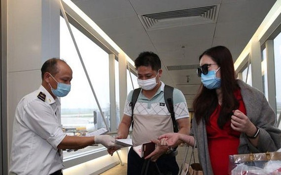Việt Nam có ca nhiễm thứ 39 là hướng dẫn viên du lịch ở Cầu Giấy, Hà Nội