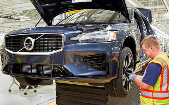Volvo đóng cửa nhà máy sản xuất ở Thụy Điển và Mỹ cho tới 14/4