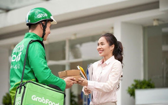 GrabFood và GrabExpress vẫn hoạt động bình thường tại Sài Gòn