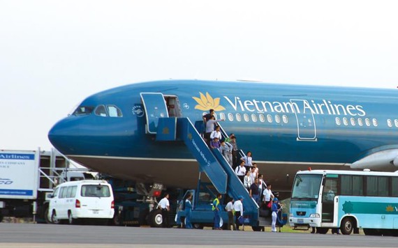 Bộ Giao thông Vận tải nói gì về việc bảo hộ cho Vietnam Airlines?